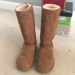 TALL UGG BOOTS